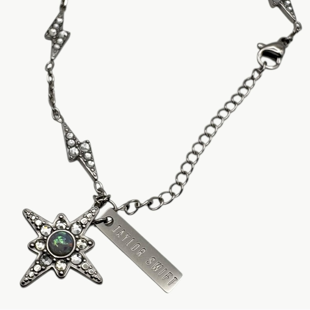 NIB Taylor Swift It’s Beautiful Opalite Star Charm Collectible Bracelet | Silver - Picture 7 of 12